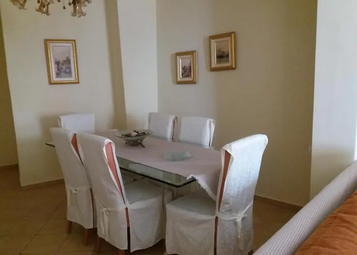 Kous Apartment